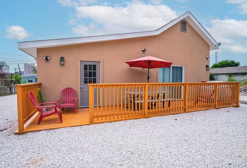 Charming 3br/2ba Gem Close To Downtown/ Riverwalk