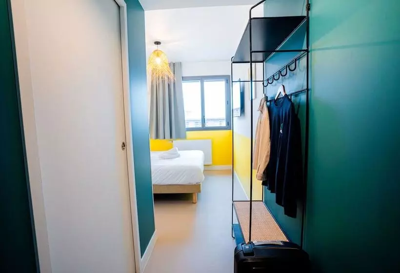 Hostelli The People Caen