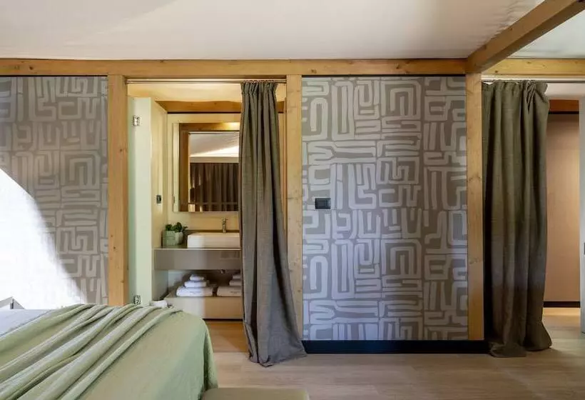 مسافرخانه Infinito Resort