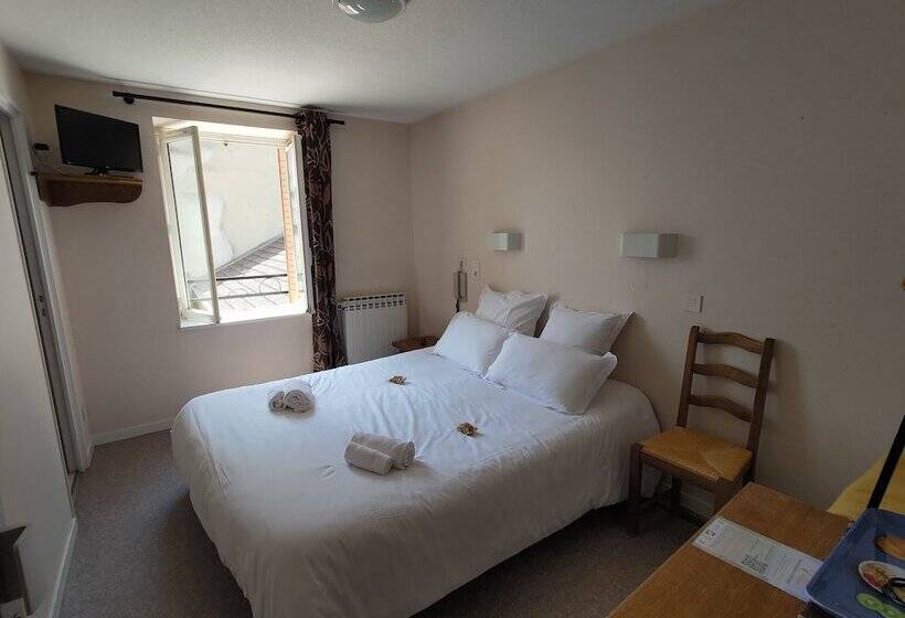 فندق 1799 Rte Des écharmeaux