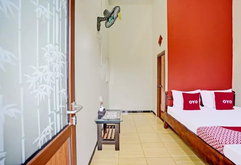 ホテル D'jamus Resort Telaga Ngebel By Oyo