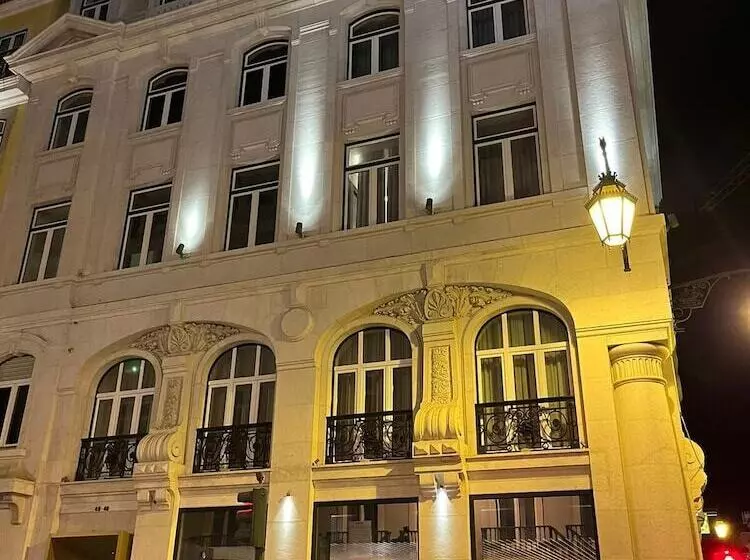 هتل Golden Lisbon