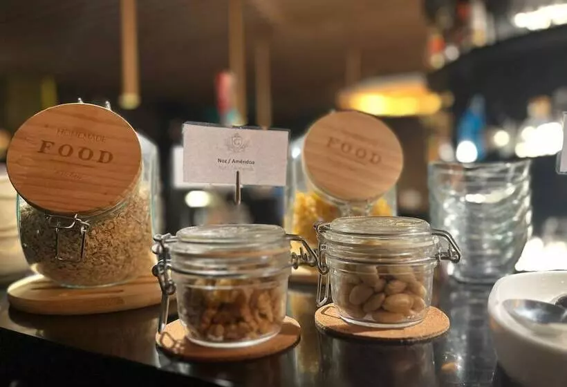 هتل Golden Lisbon