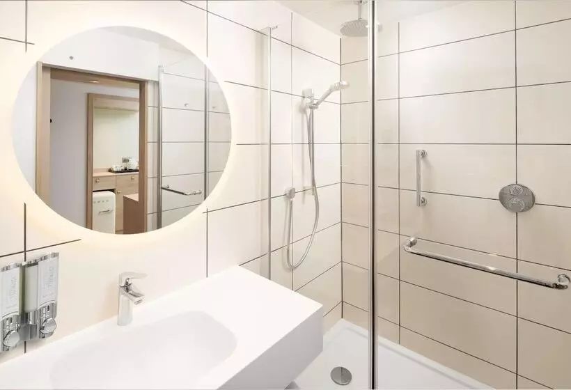 Hotelli Hampton By Hilton Rochdale