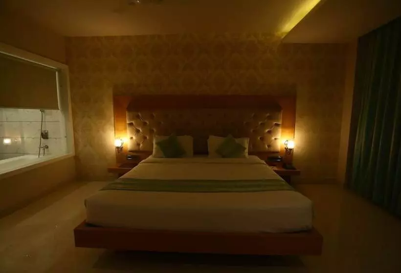 Hotelli Kanha's Palm Springs