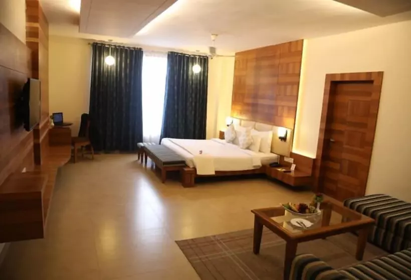 Hotelli Kanha's Palm Springs