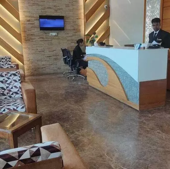 Hotelli Kanha's Palm Springs