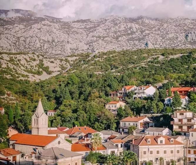 Hotelli Kul In Ablana