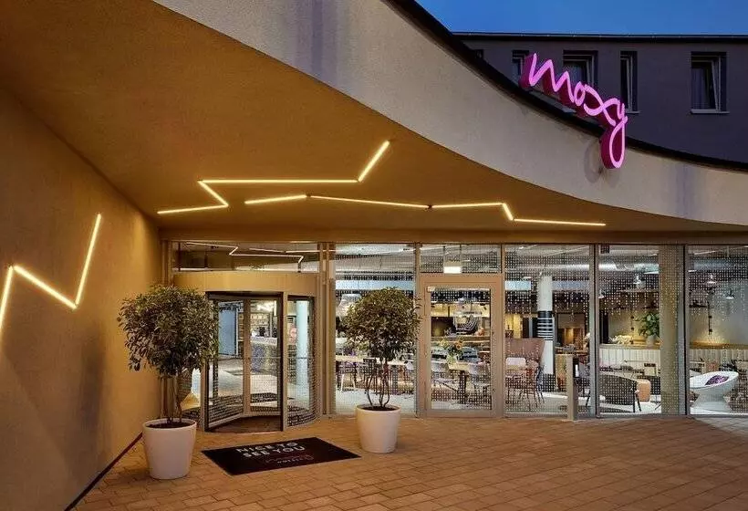 Hotelli Moxy Karlsruhe