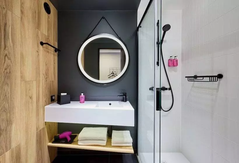 Hotelli Moxy Karlsruhe