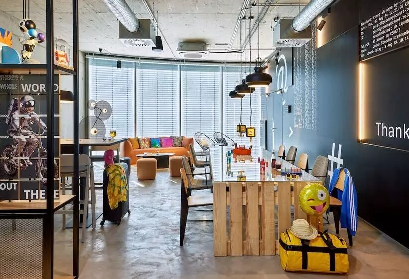 Hotelli Moxy Karlsruhe