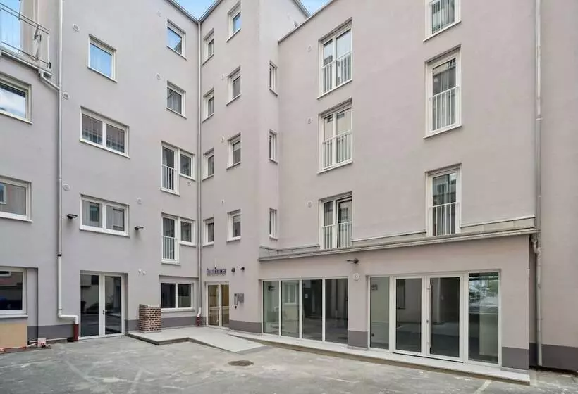 Limehome Nuremberg Celtisplatz
