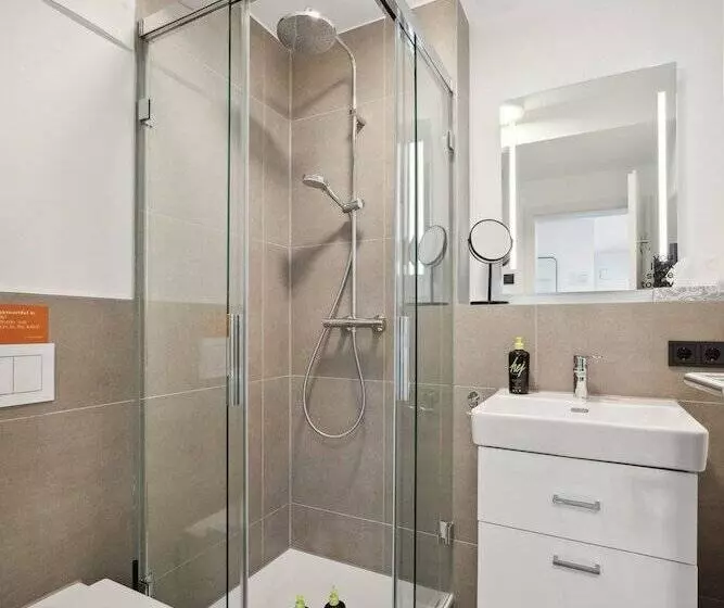 Limehome Nuremberg Celtisplatz