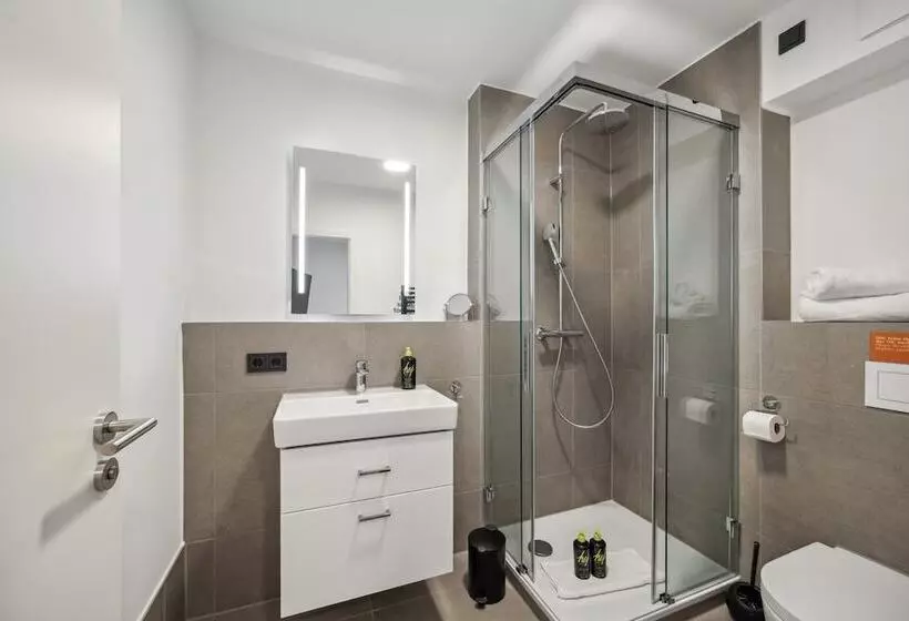 Limehome Nuremberg Celtisplatz