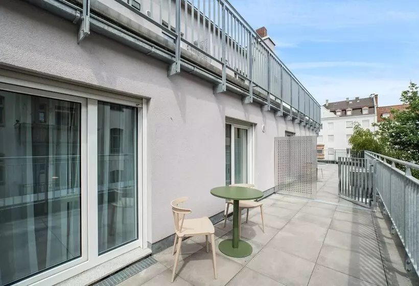 Limehome Nuremberg Celtisplatz