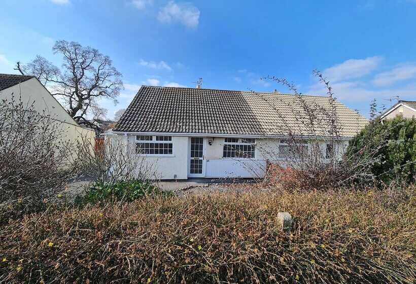 住所 2 Bed House Bungalow In Bristol