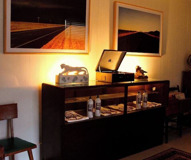 The Dixie Motel Brenham