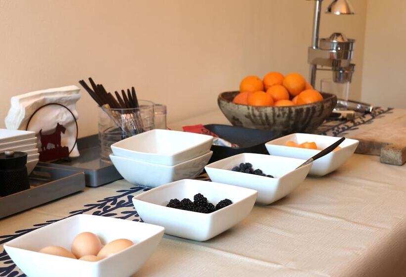 The Dixie Motel Brenham