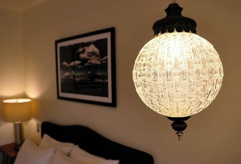 The Dixie Motel Brenham