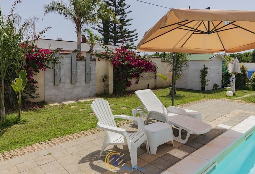 ベッドアンドブレックファースト Resort Leonardo