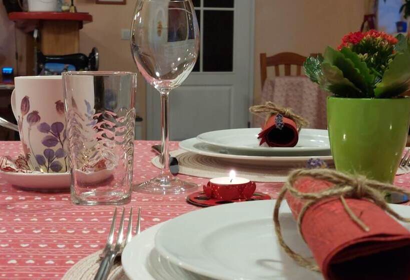 تختخواب و صبحانه Sobe Ravnik