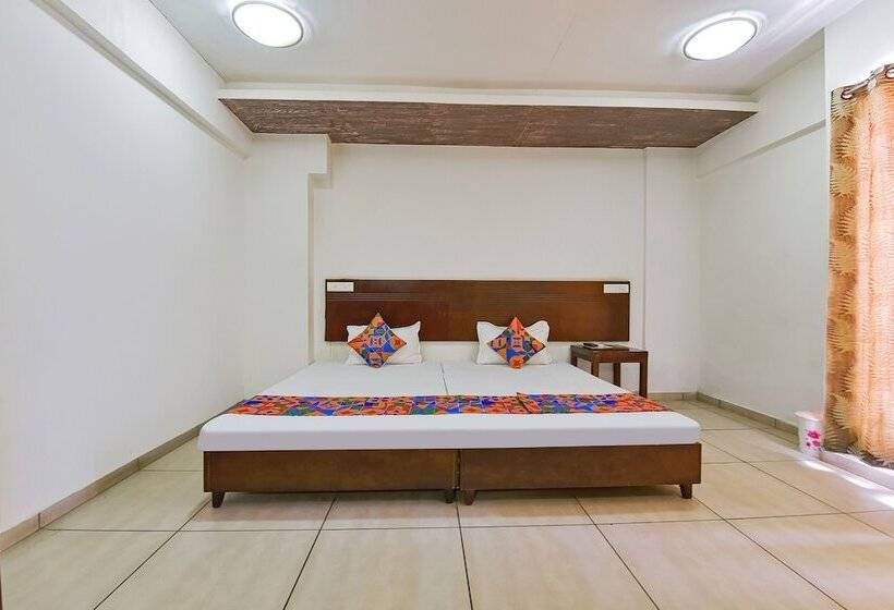 Fabhotel Gl Residency