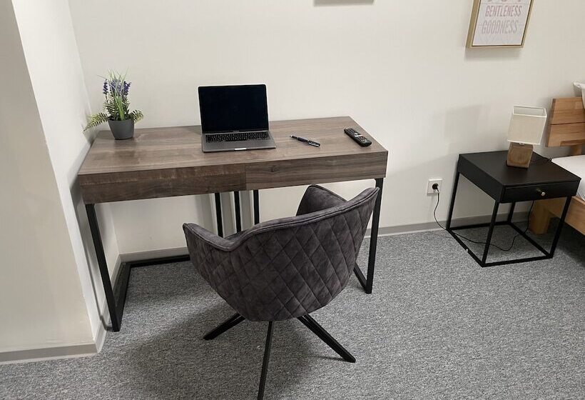 Hotel Am Bahnhof Ditzingen