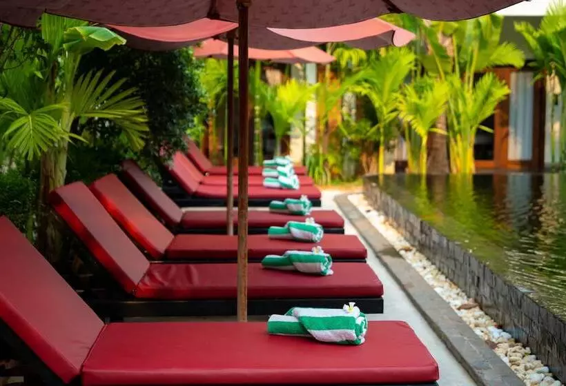 Hotelli Bopha Wat Bo Residence