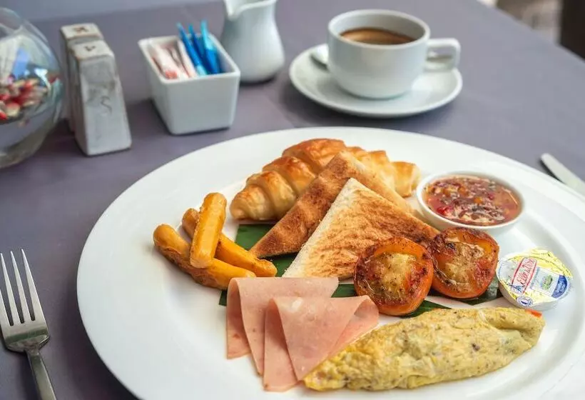 Hotelli Bopha Wat Bo Residence