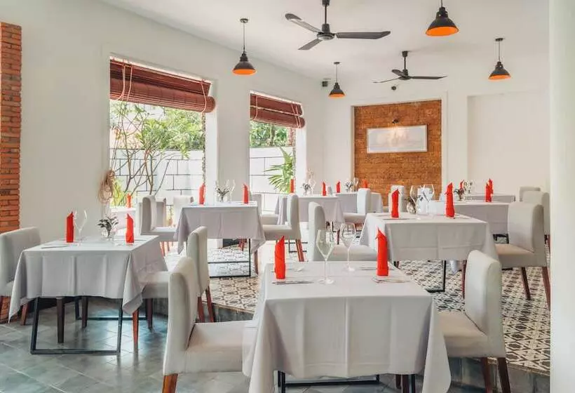 Hotelli Bopha Wat Bo Residence