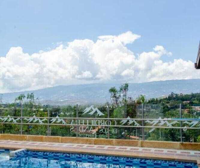 هتل Cordillera De Los Andes