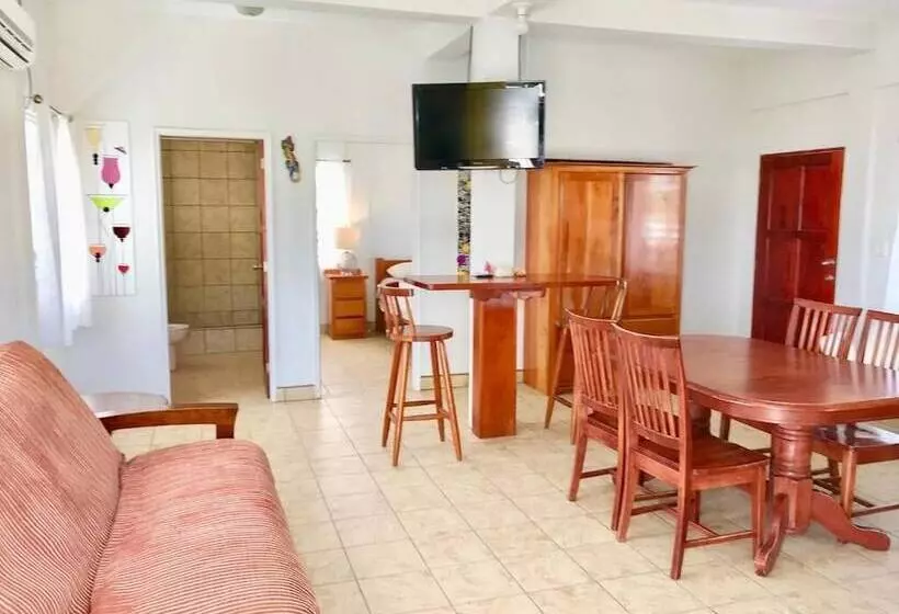 هتل Seremei Villas