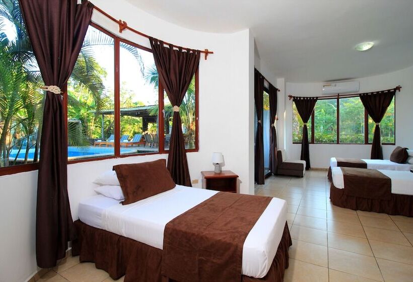 فندق Natura Gardens Galápagos