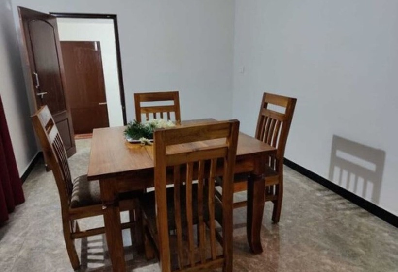 Отель Orange Valley Plantation Holiday,virajpet