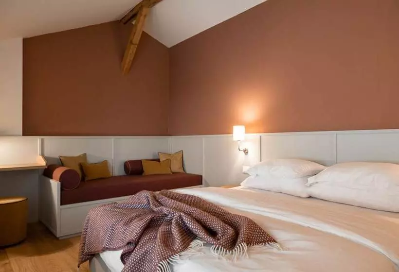 ホテル Pension Leuchtenburg