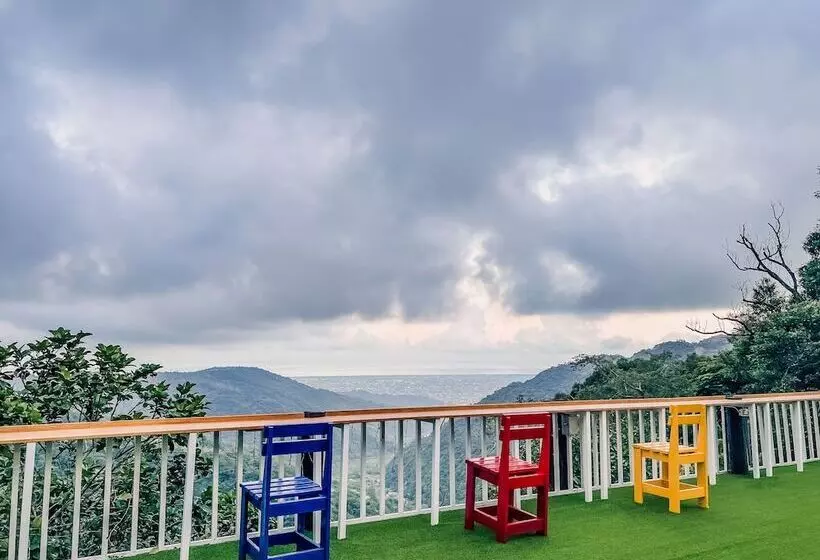 هتل روستایی Chargevillage