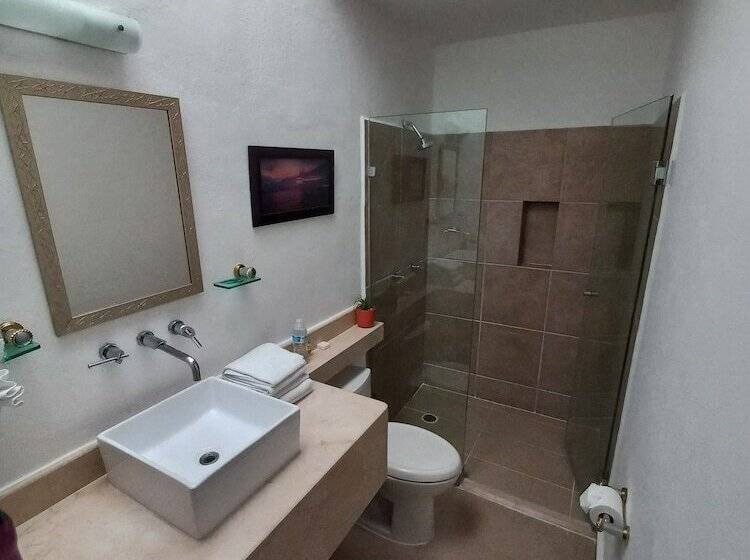 فندق Villas Segovia Playa Del Carmen