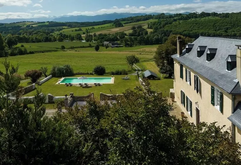 Majatalo Le Relais Du Faget