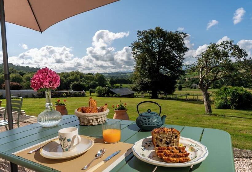 بنسيون Le Relais Du Faget