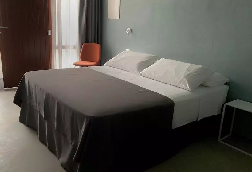 پانسیون Lele  Guesthouse