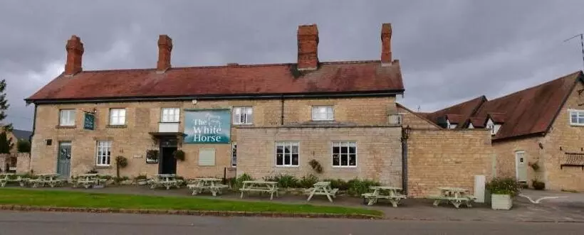 ペンション The White Horse, Empingham