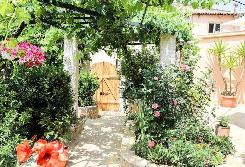 레지던스 Beautiful 8 Bed House In Corfu