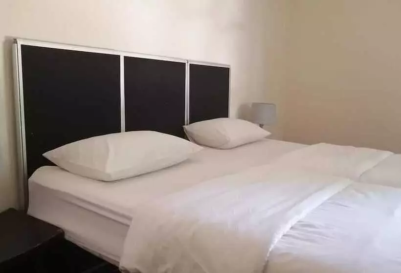 Rosebank Boarding Hostel