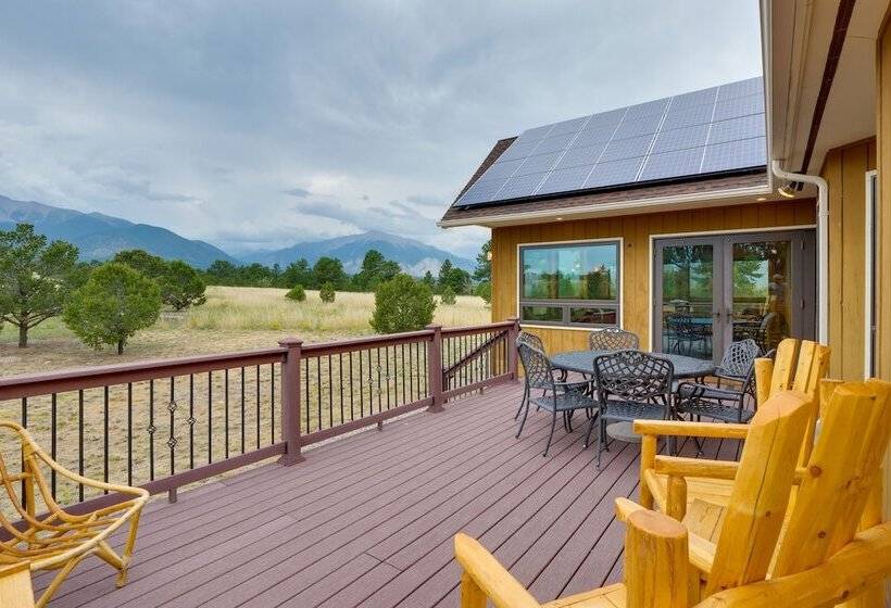 8696: 360 Mtn View & On Site Hiking!