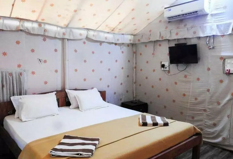 ホテル The Tent Resort Malvan