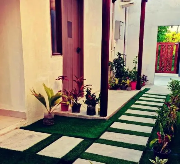 پانسیون Blue Haven Retreat