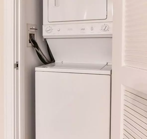 Global Luxury Suites Mass General Hospital