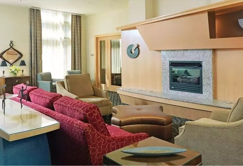 Global Luxury Suites Mass General Hospital