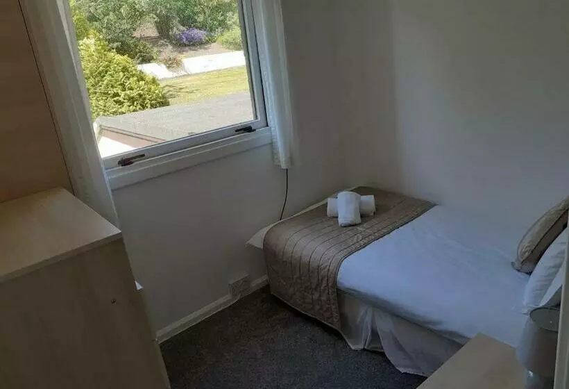 Elmbank Accommodation