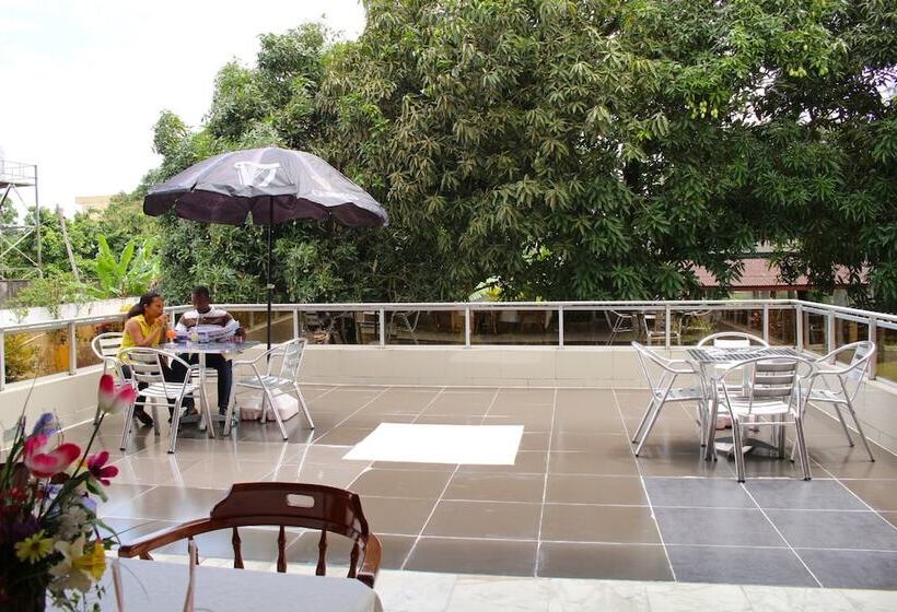 Embassy Suites Hotels & Restaurant